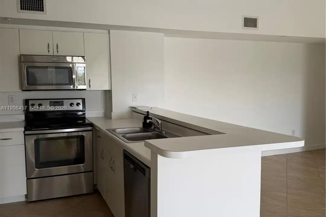 2640 S University Dr unit 308 - View 3