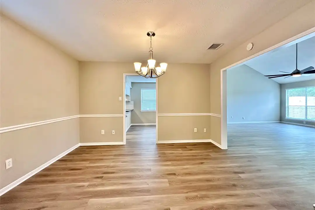 1514 Park Meadow Dr - View 4