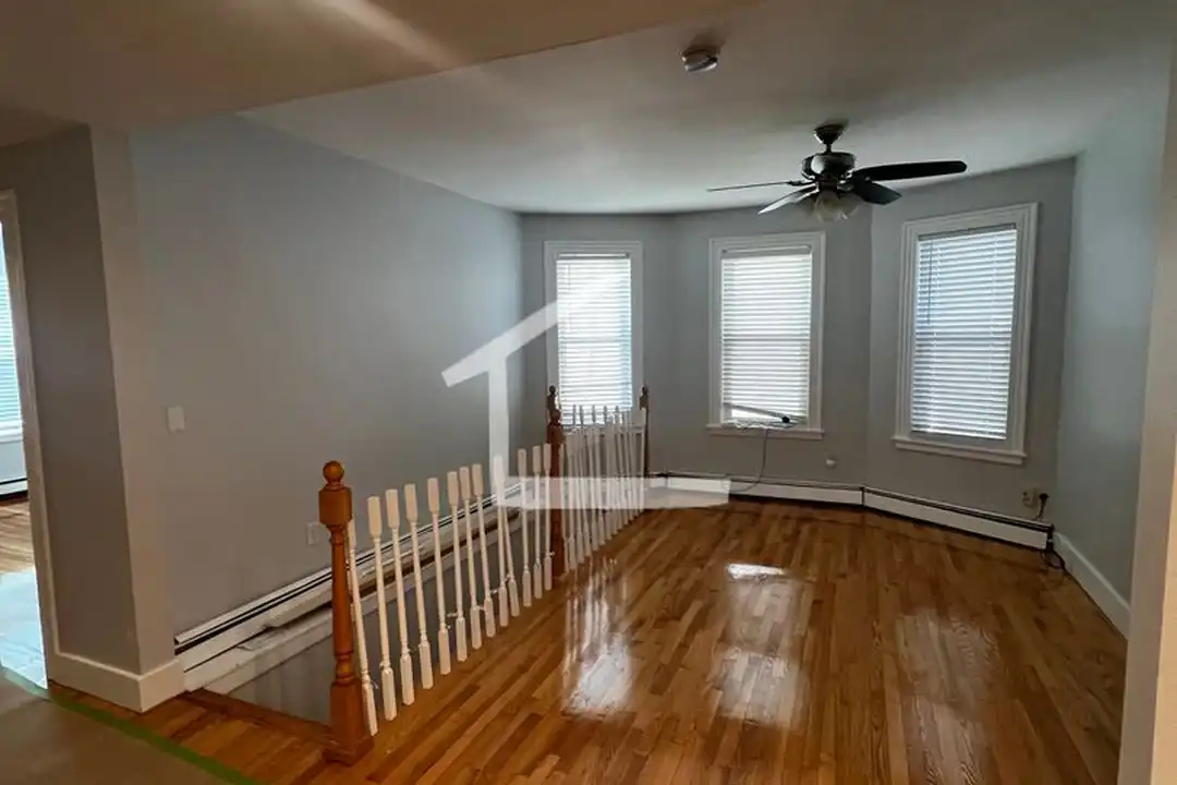 36 Farrington Ave – pohled 5