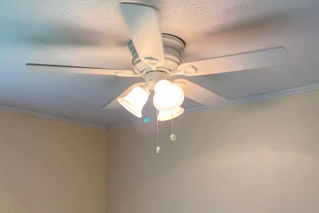 290 Spaulding Drive unit 203 – photo 1