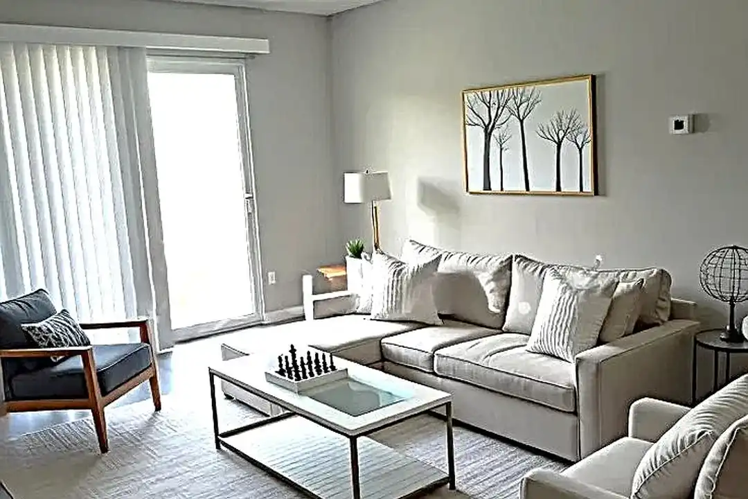 Richland Flats Apartments – photo 1 of 7