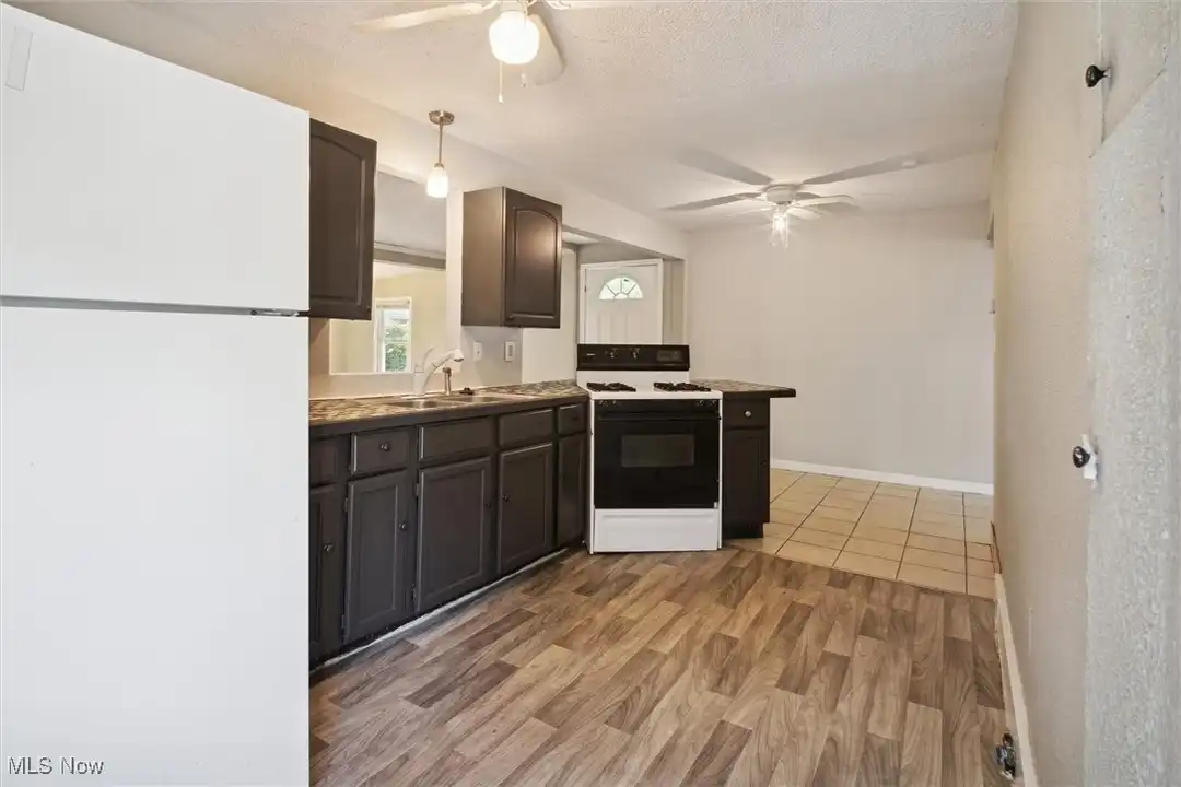 1349 W 87th St – pohled 6