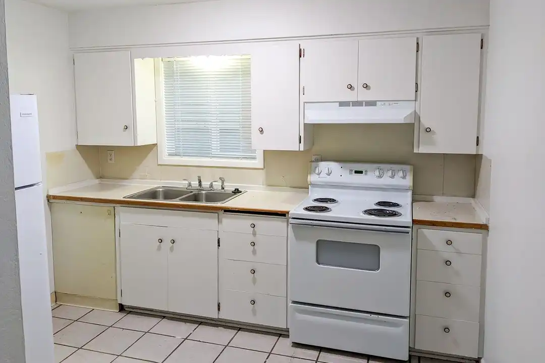 1136 Fairmount Ave S unit 01 - View 3