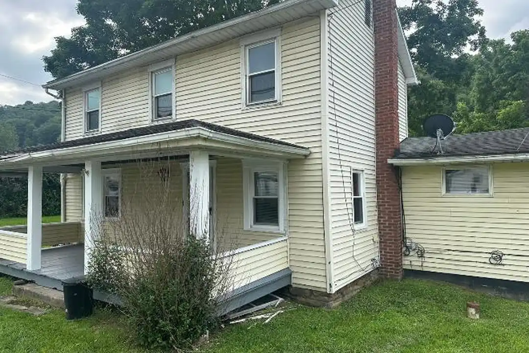 15679 Rte 286 Hwy W – photo 1 of 45