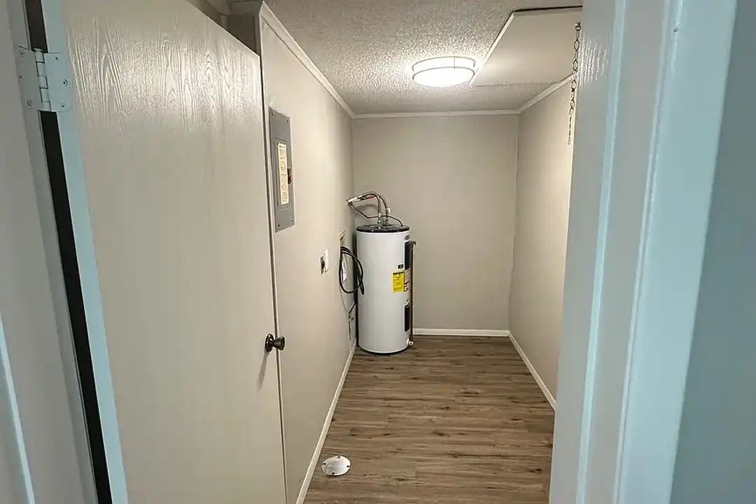 Newberry Apartments – photo 1 of 7