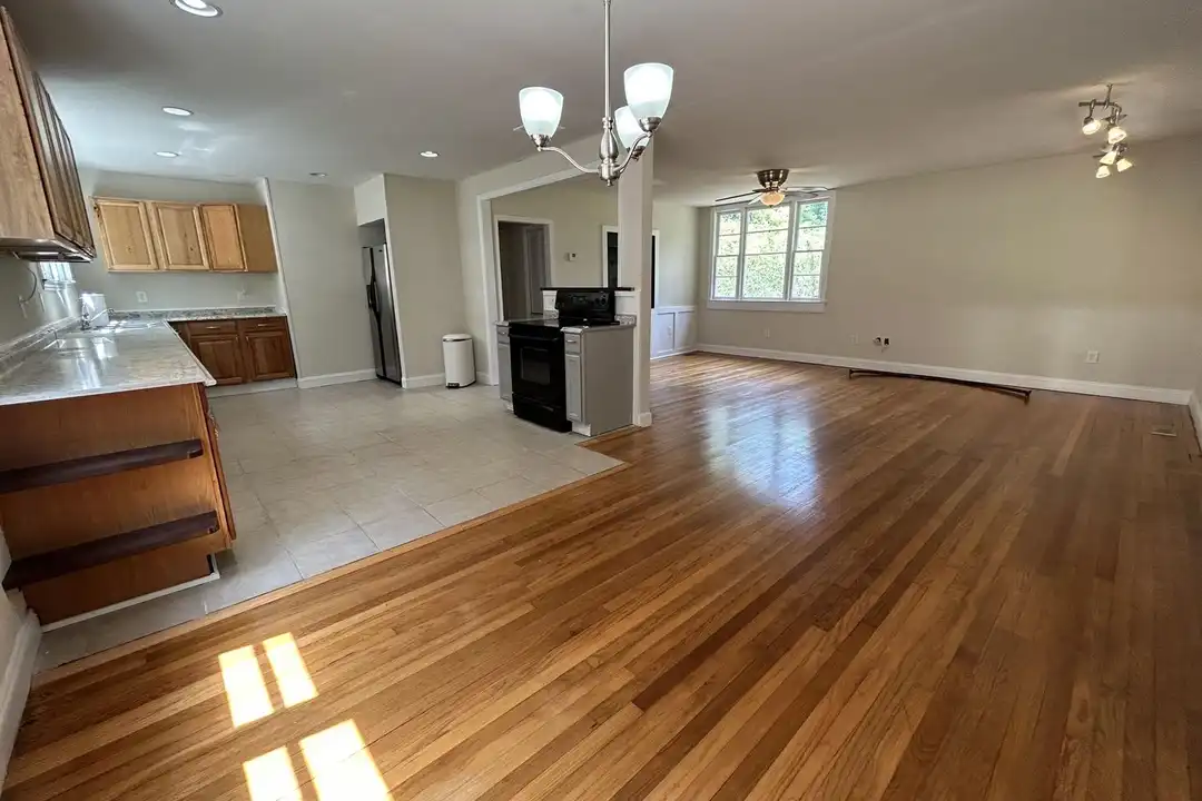 297 Fife Dr - View 5