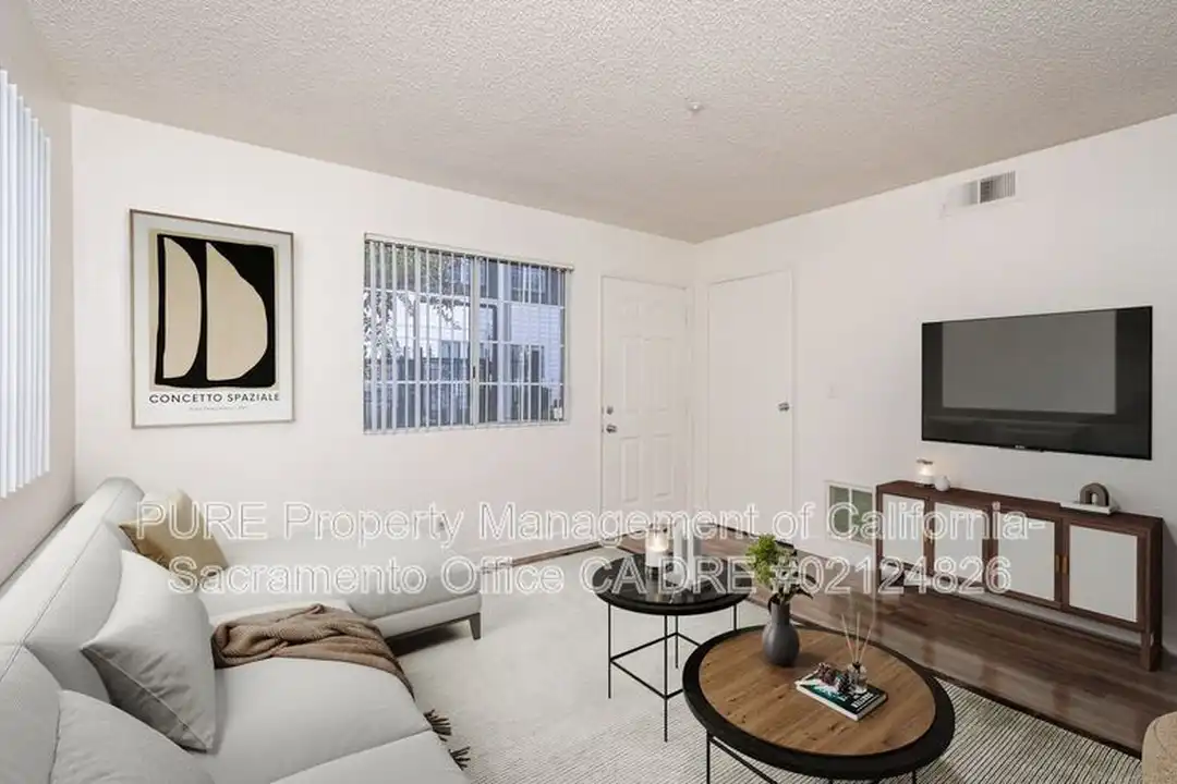 1621 Hood Rd unit 13 - View 4