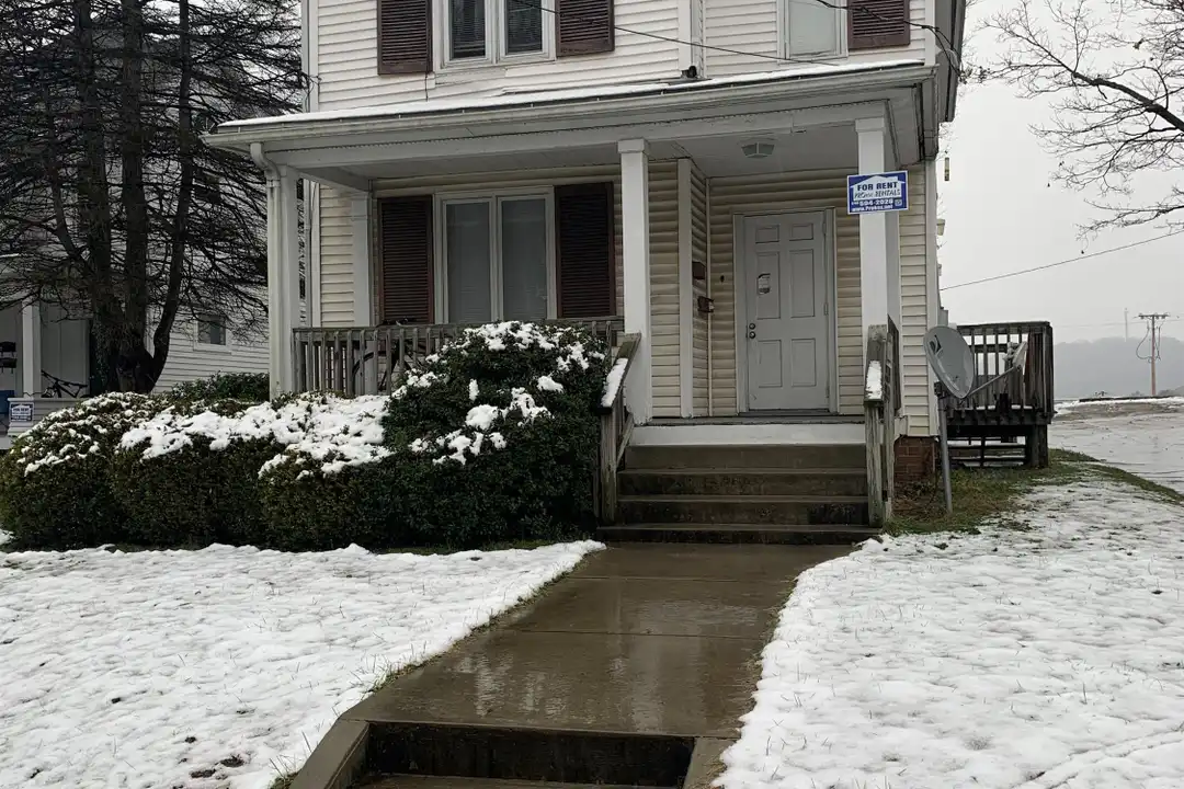 99 E State St unit A – photo 1