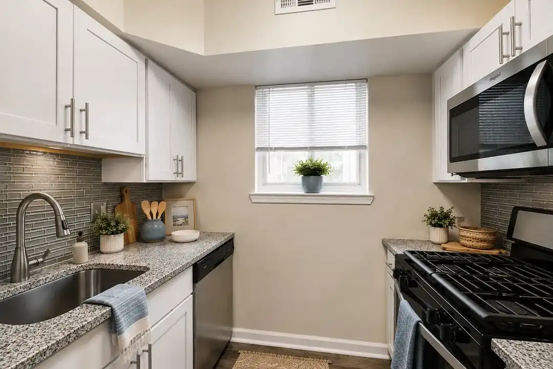 Glen Mar Apartment Homes – photo 1