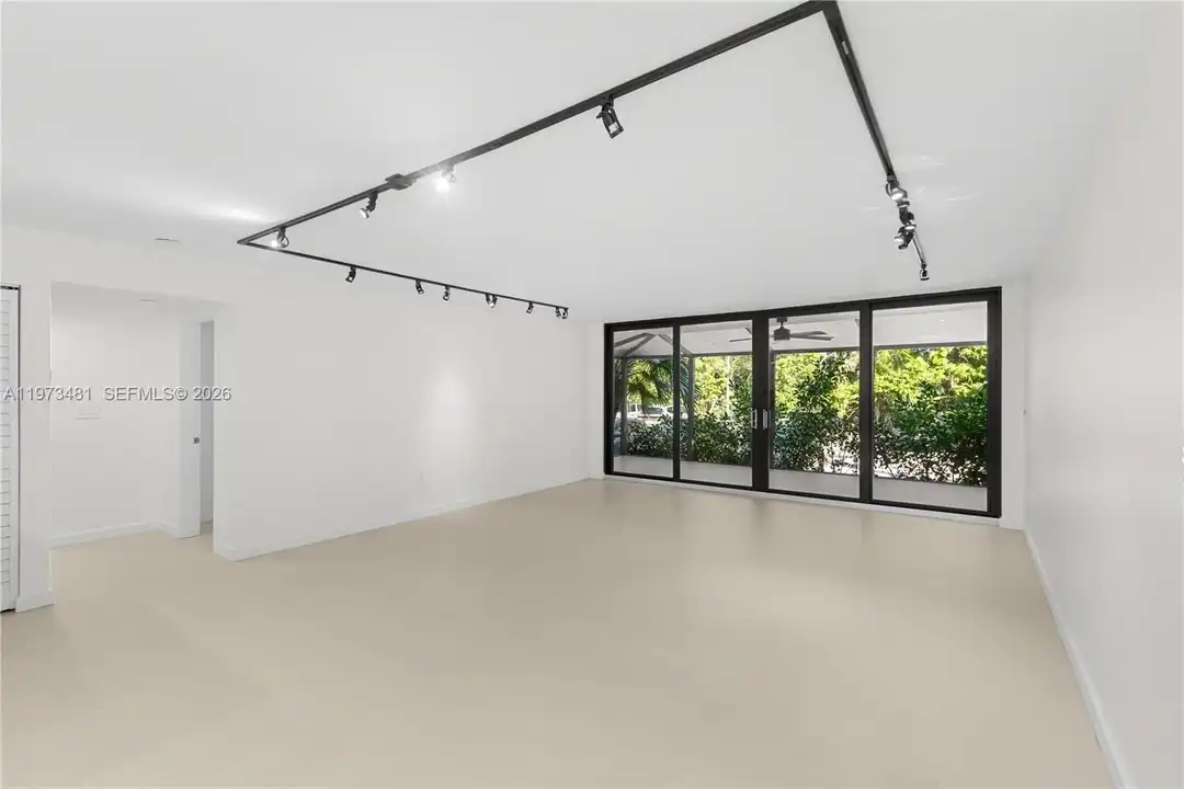 101 Ocean Ln Dr #1012 - View 6