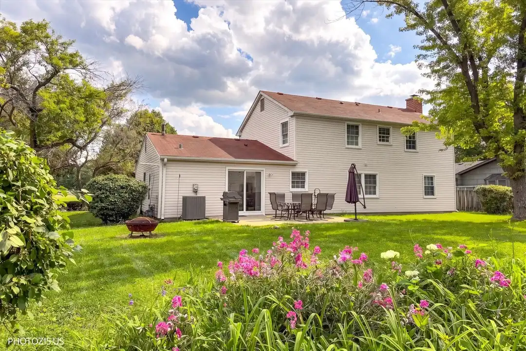 1111 Plum Grove Cir – photo 1