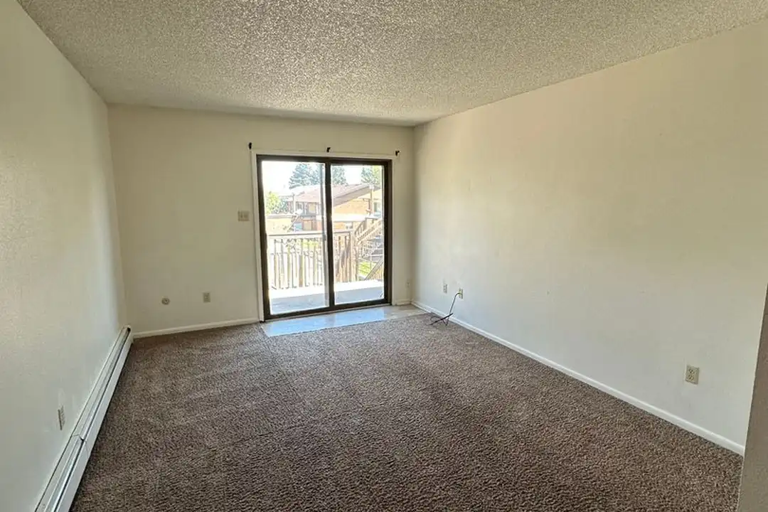 1510 Taft Ave unit #8 - View 5