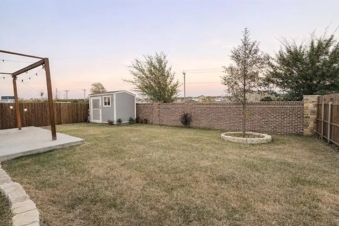 4016 De Berry Ln - View 4
