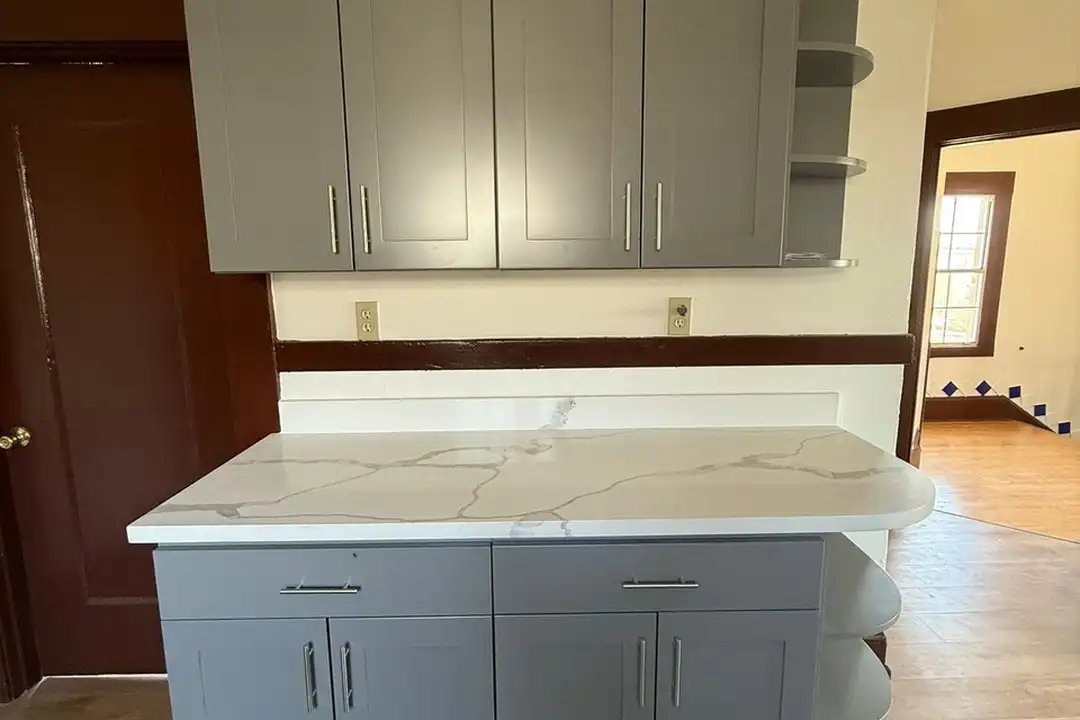 715 Pennsylvania Ave unit 2 - View 2