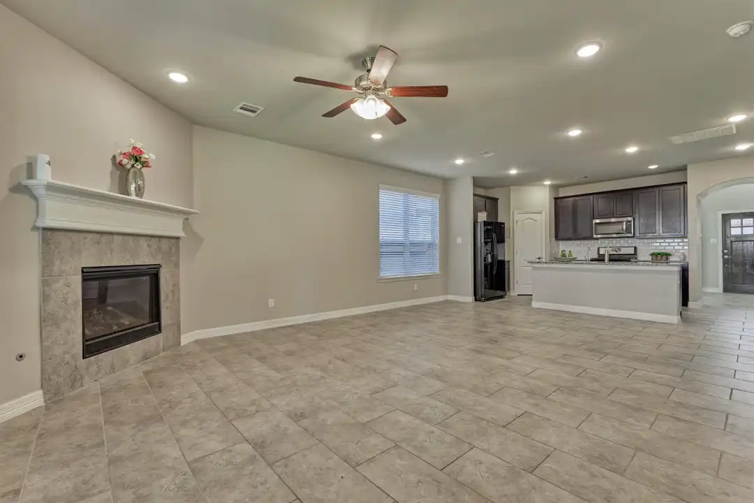 132 Cobble Medley Ct - Willis, TX | Rent.