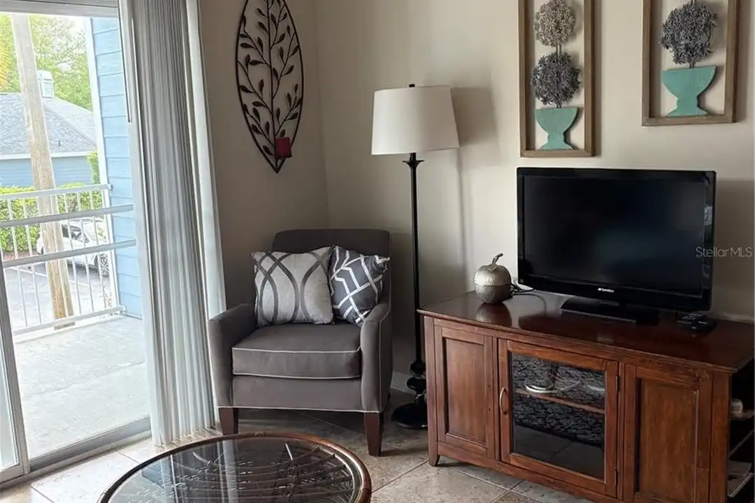 2516 Grassy Point Dr #200 - View 2