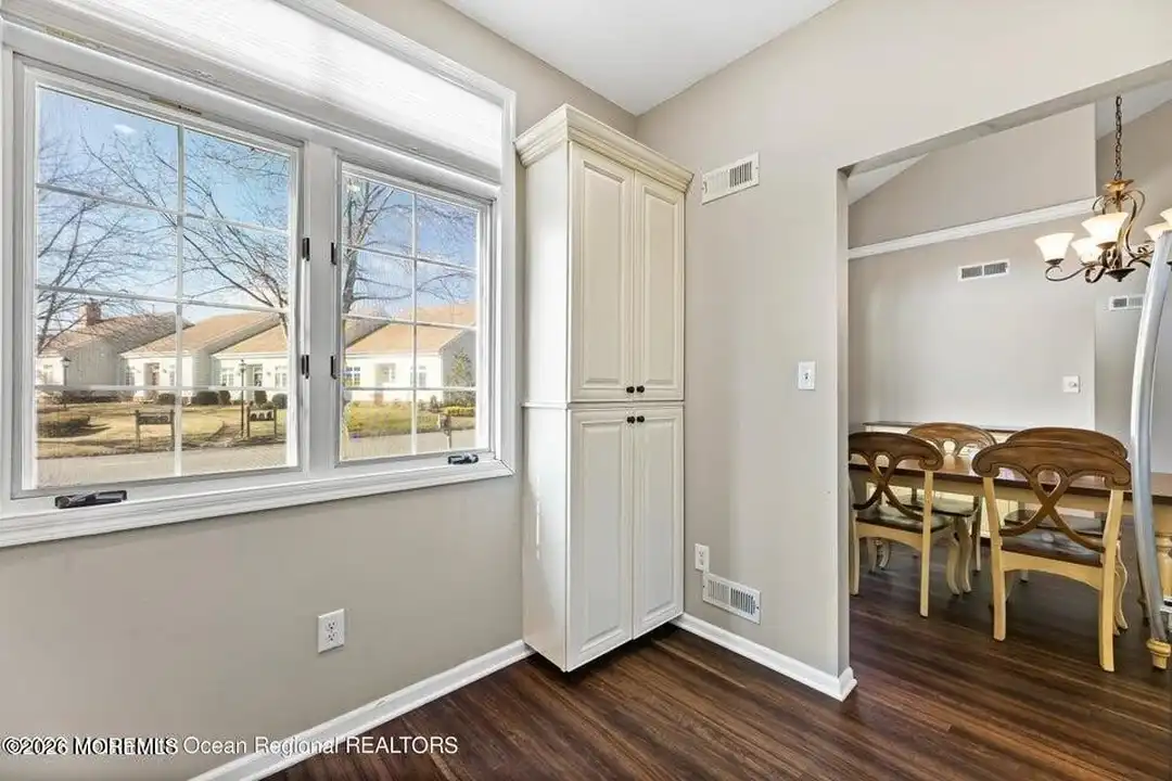 48 Rutland Ln - View 6