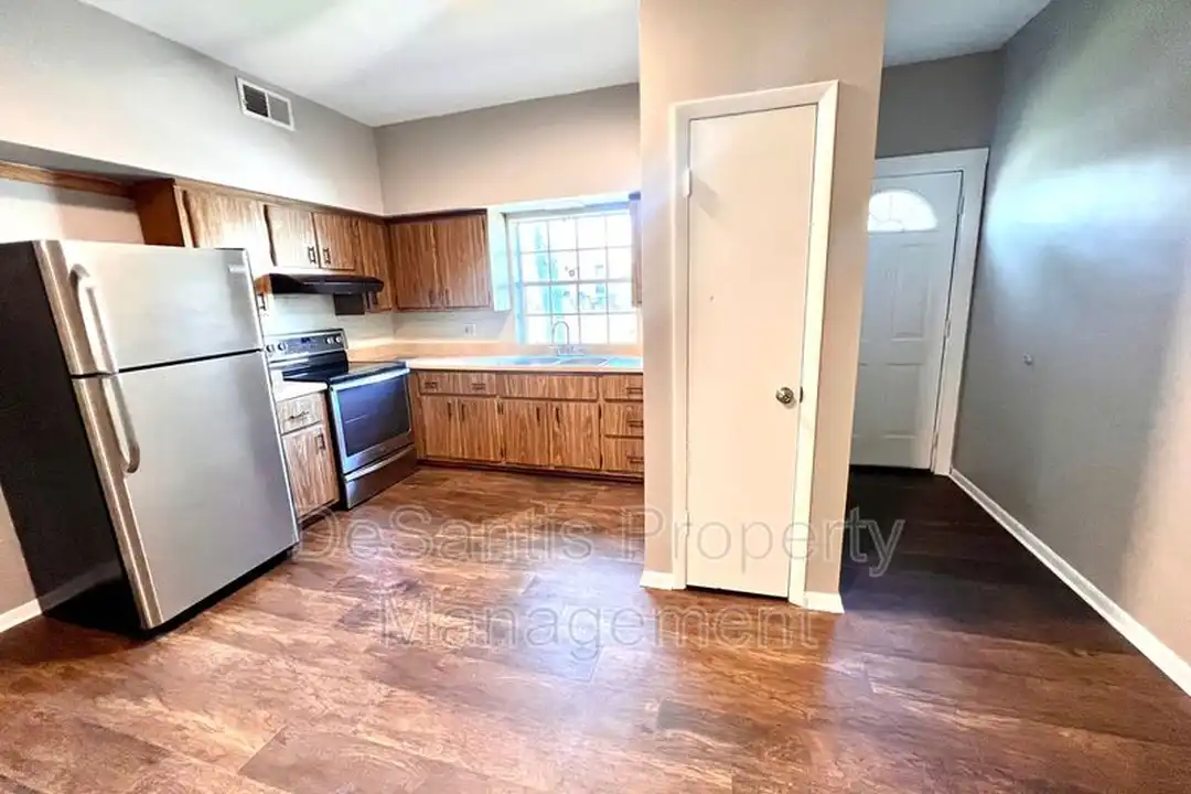 542 5th Ave unit 1 - View 3