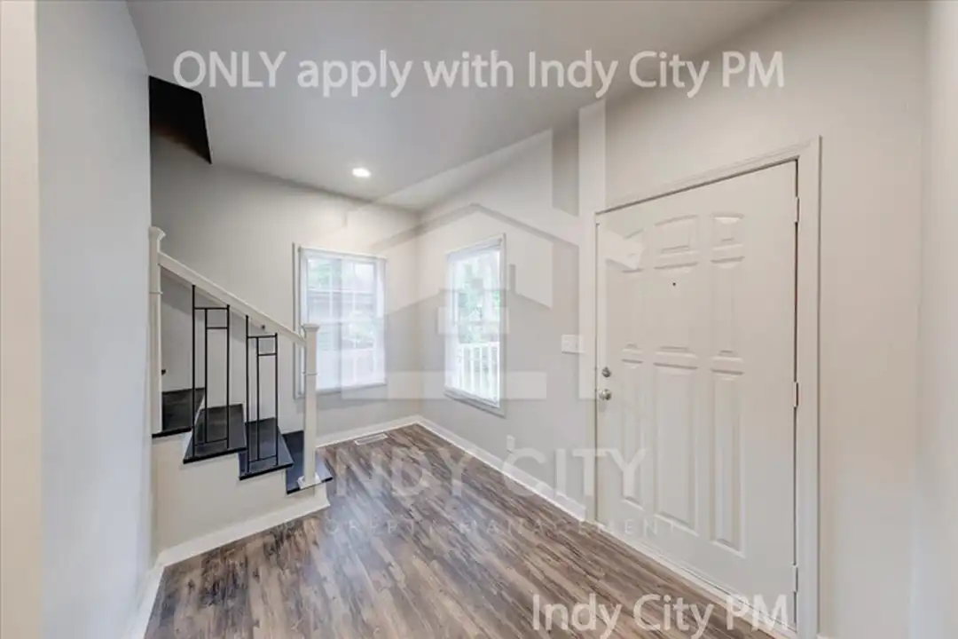 117 N Riley Ave - View 5