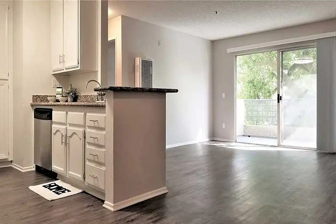 Paramount Terrace - View 6