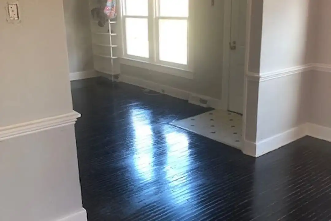 817 N Washington St - View 6