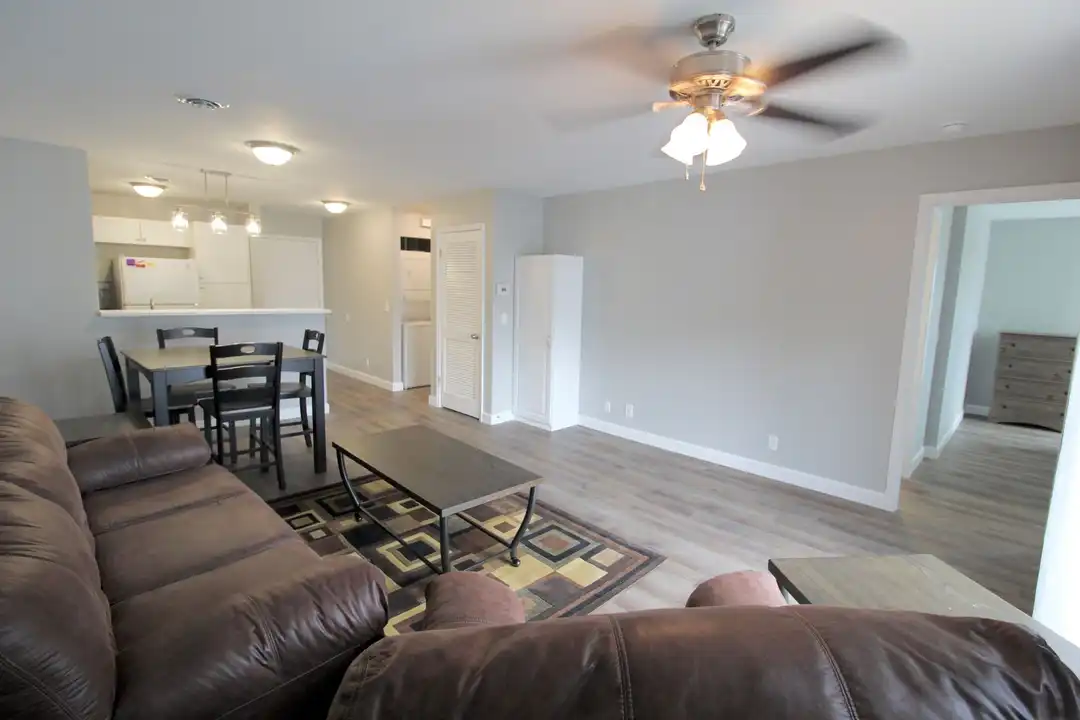Apartment in Harrisonburg - View 2