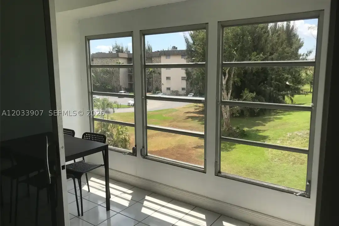 2495 SW 82nd Ave unit 304 - View 5