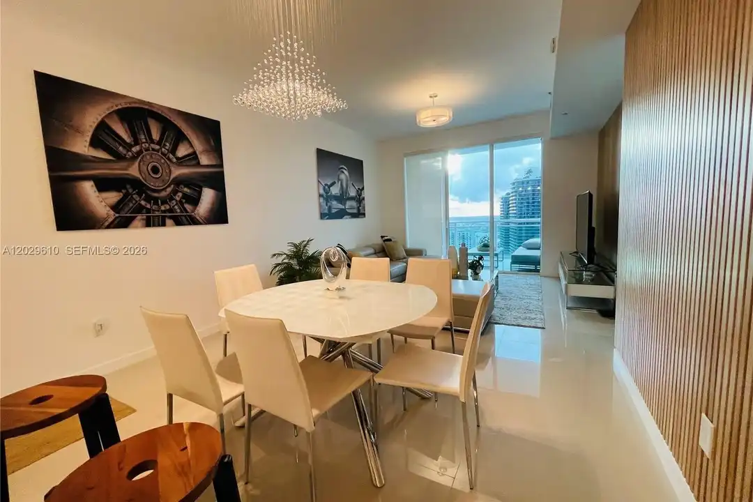 950 Brickell Bay Dr #4400 - View 5