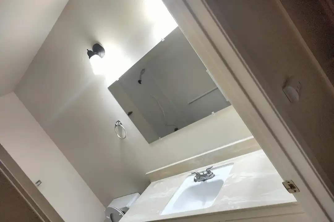 Riviera Apartments – photo 1