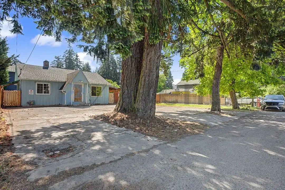 House in Portland - View 2