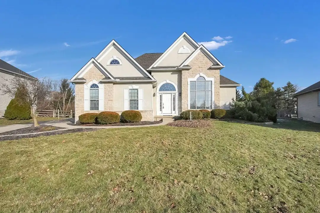9580 Mission Dr – photo 1 of 10