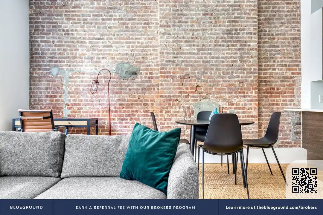 Apartment in New York - View 4
