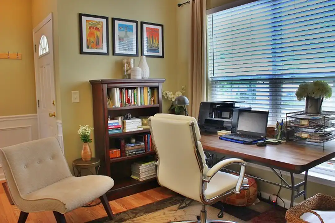 1008 Goldmist Ln - View 6