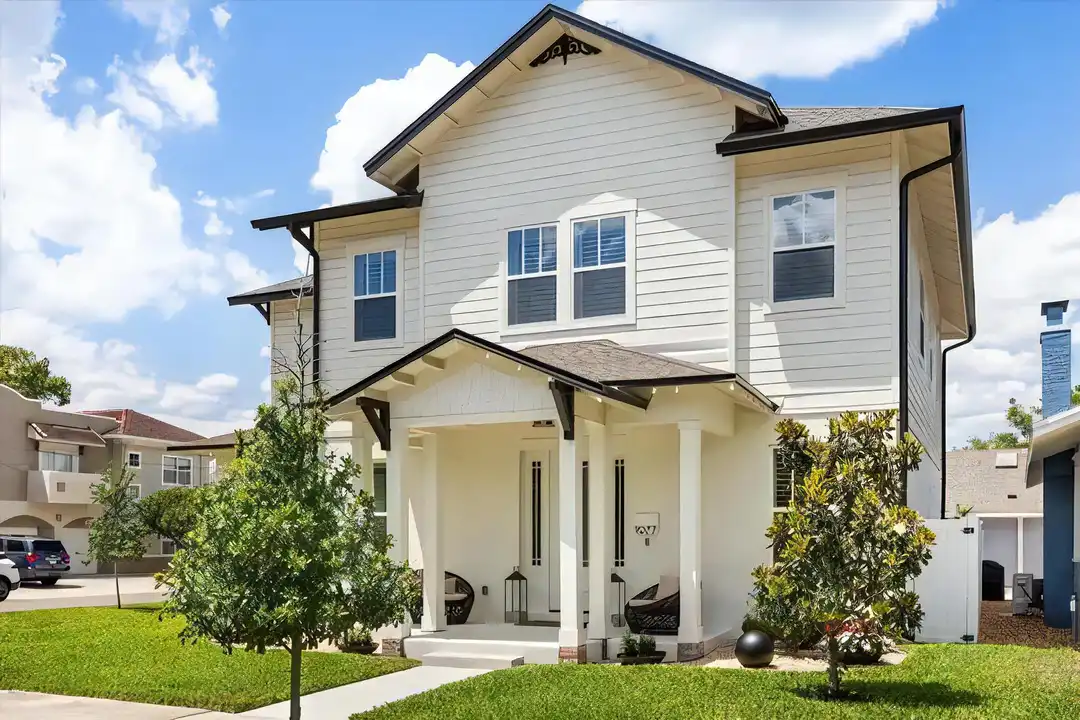 1077 Minnesota Ave - View 4