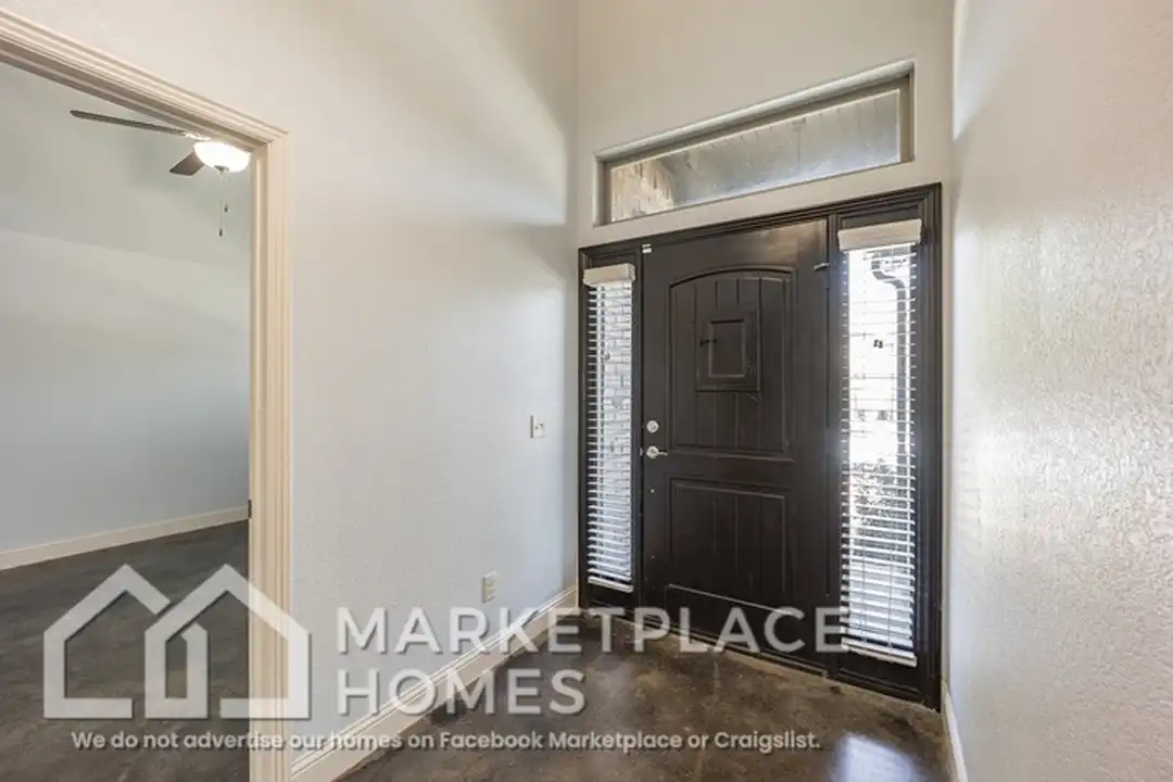 3211 SW Stonepoint Ave - View 4
