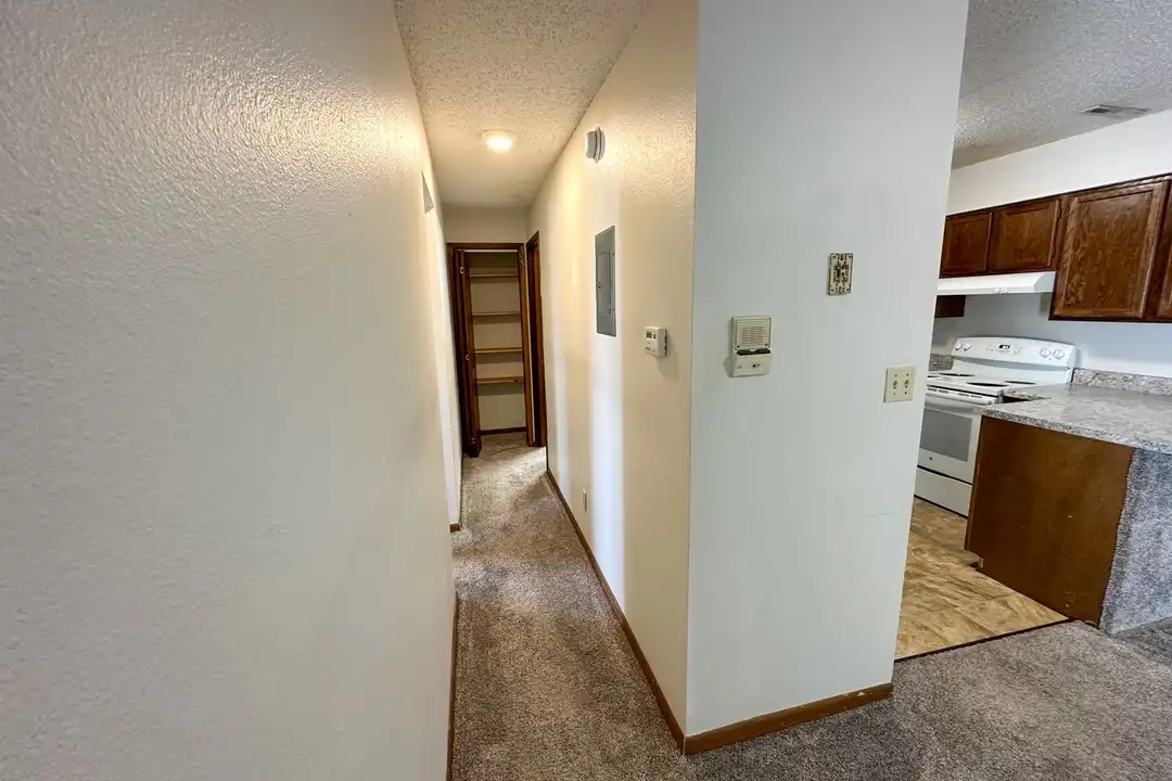 1006 Lincoln Way unit 103 - View 6