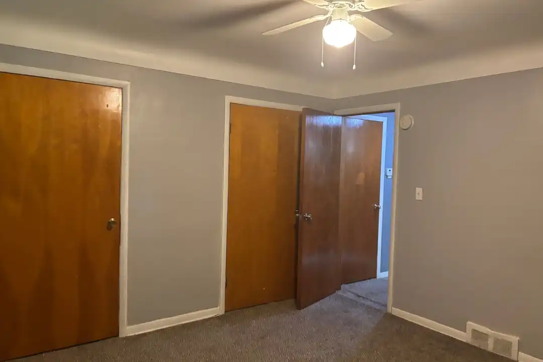 3974 Berkshire Ave - More