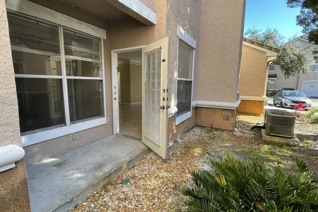 17954 Villa Creek Dr unit # 17954 17954MIAMIASSISTANTREALTYMIAMIGROUPCOM – pohled 3