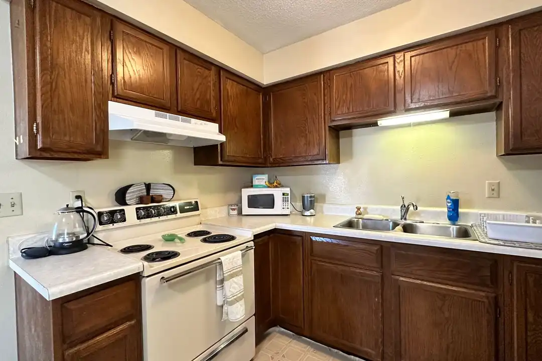 3210 Oak Knoll Dr unit 4 - View 4