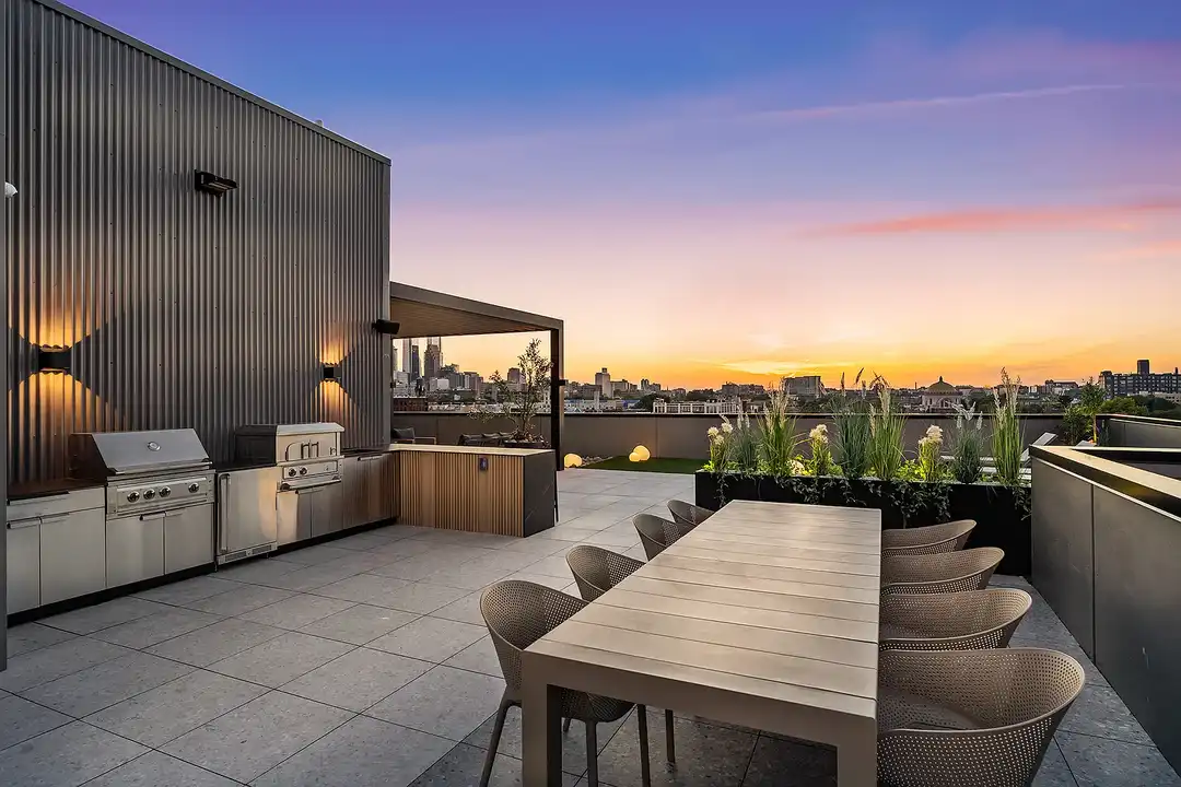 Apartment in Philadelphia, Center City - View 4
