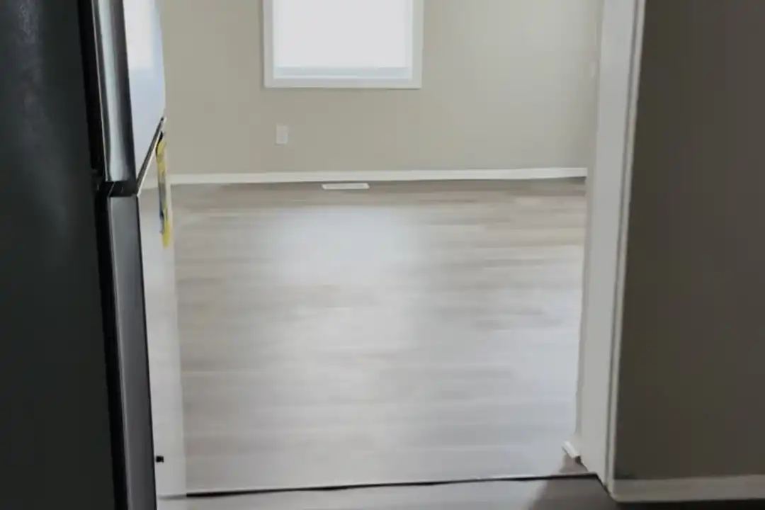 309 W 26th St unit A - View 3