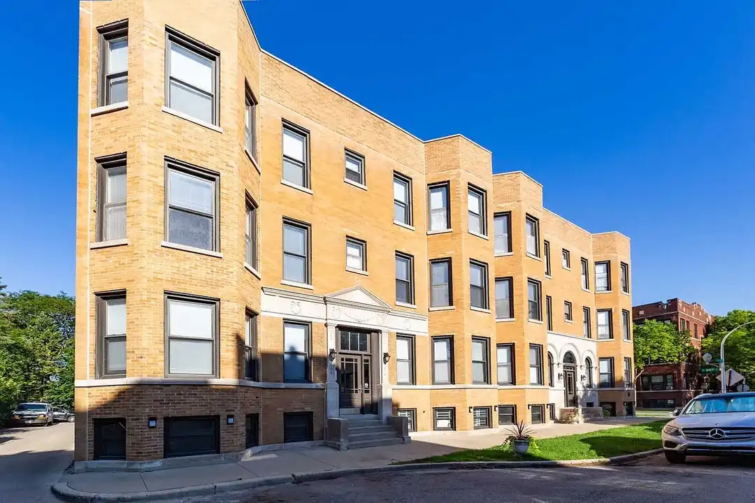 5400-5406 S. Maryland Avenue – photo 1