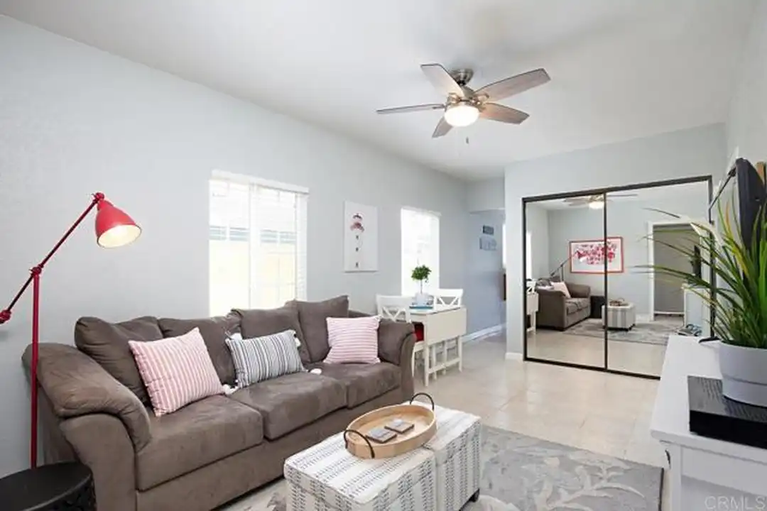 336 F Ave - More