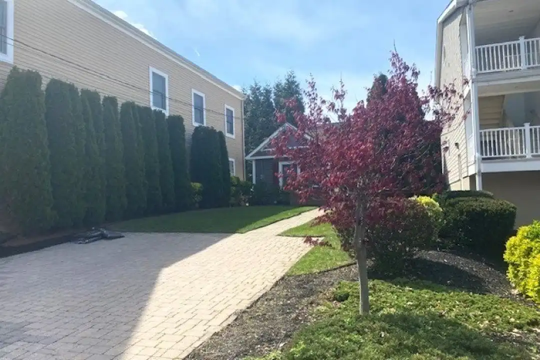 217 Newark Ave - View 6