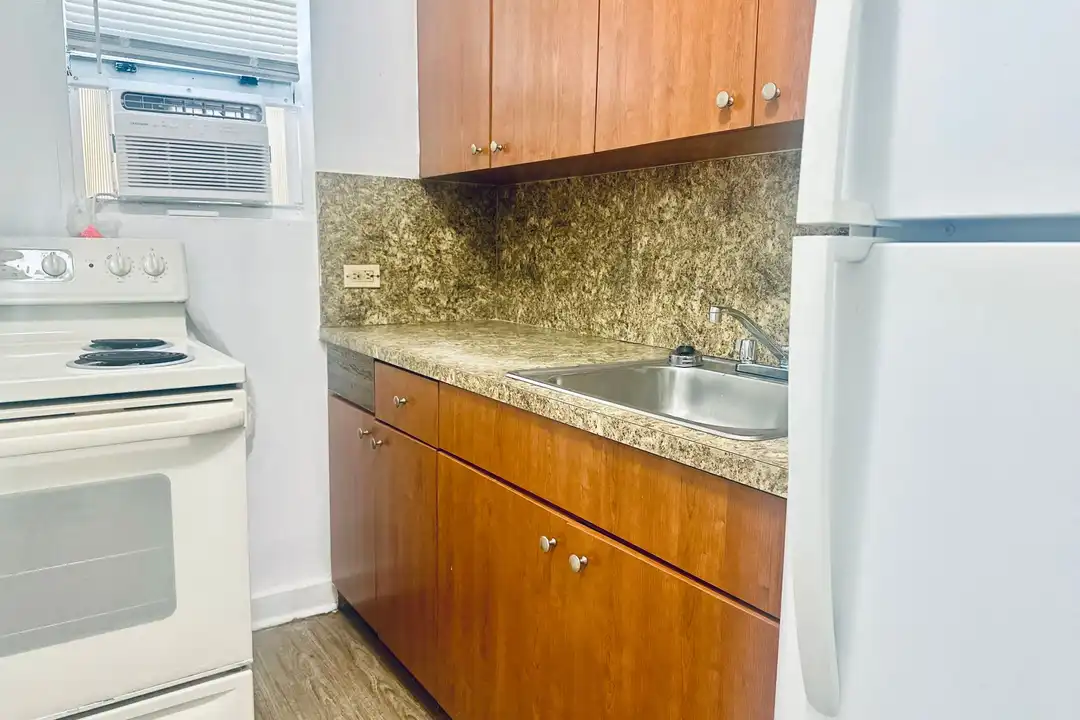 352 NW 11 Street - More