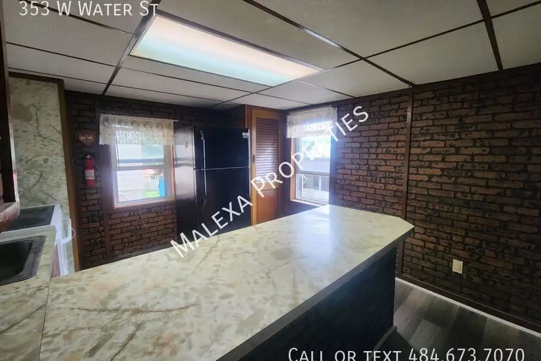 353 W Water St - More