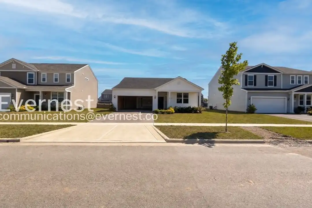 89 Hutchison St – photo 1 of 22