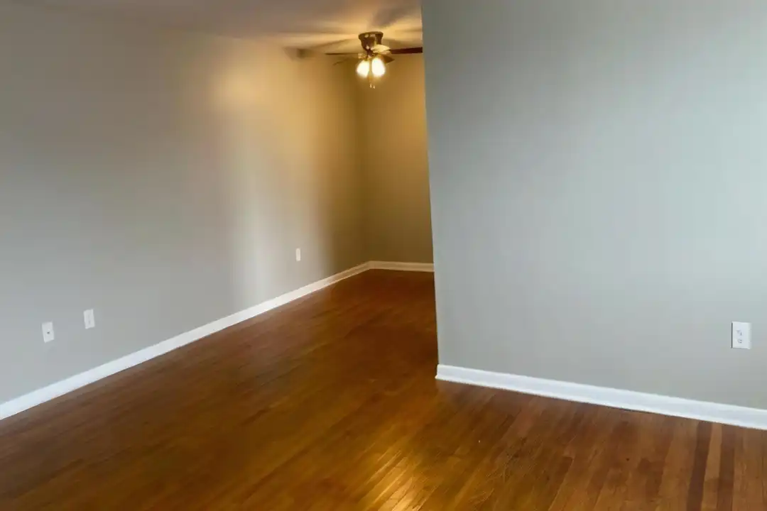 920 McGuire Rd – photo 1 of 20