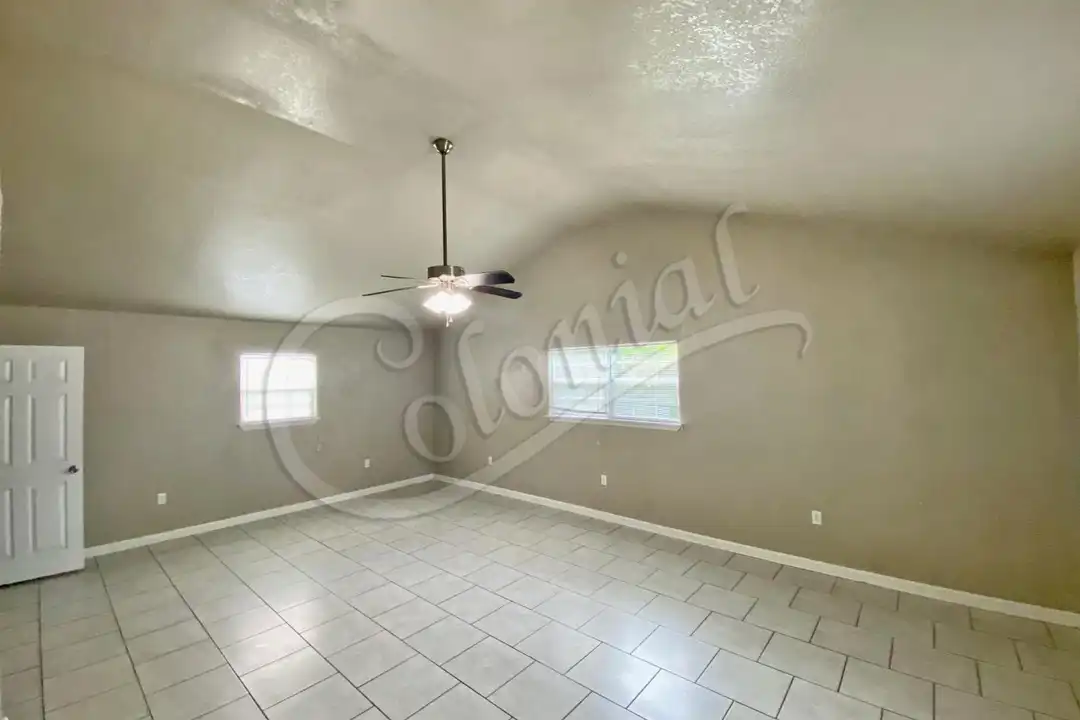 130 E Ruby Rd - View 4