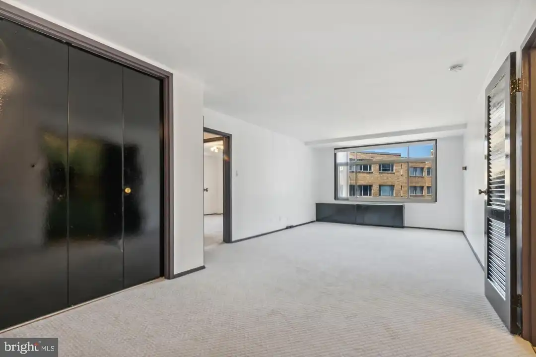 2401 H St NW #815 - More